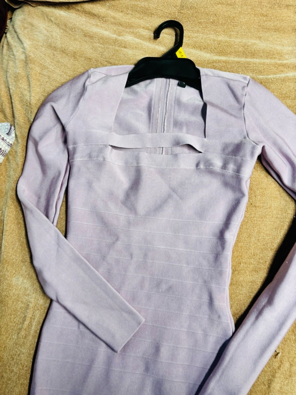 Guess by Marciano Lavender Long-Sleeve Bodycon Cutout Dress - Picture 5 of 12